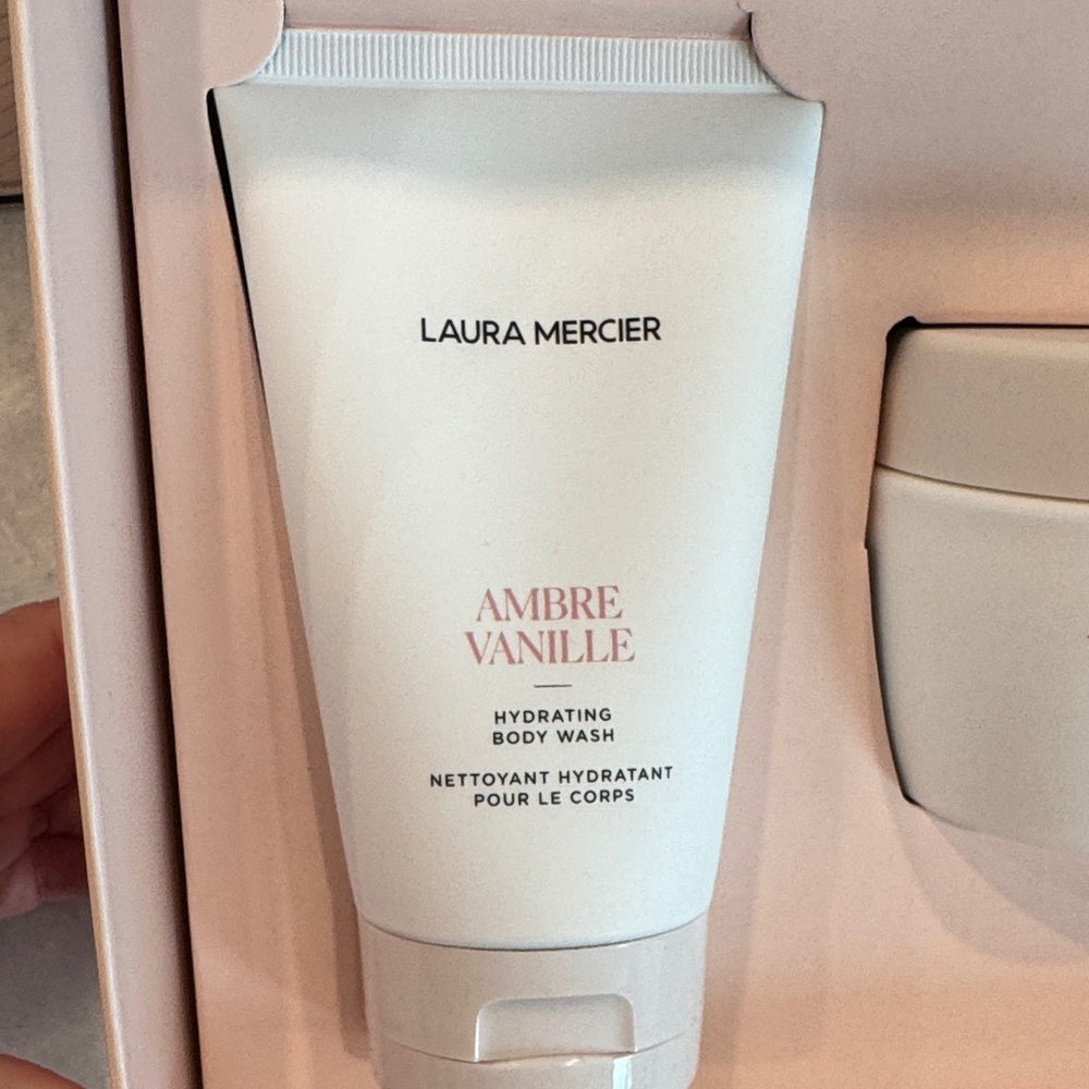Laura Mercier Ambre Vanille Delicious and Decadent Trip Set NWT - Picture 3 of 9